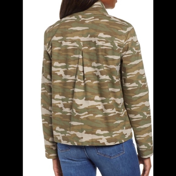 NWT Caslon Short Camo Jacket - Picture 2 of 7